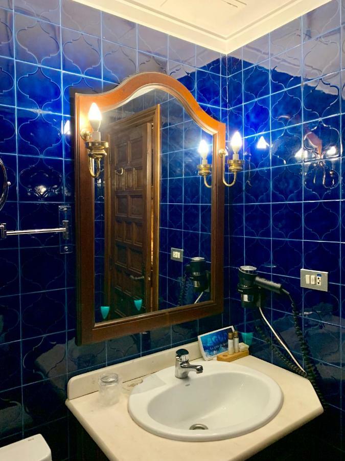Hotel Tres Coronas De Silos Санто-Доминго-де-Силос Экстерьер фото